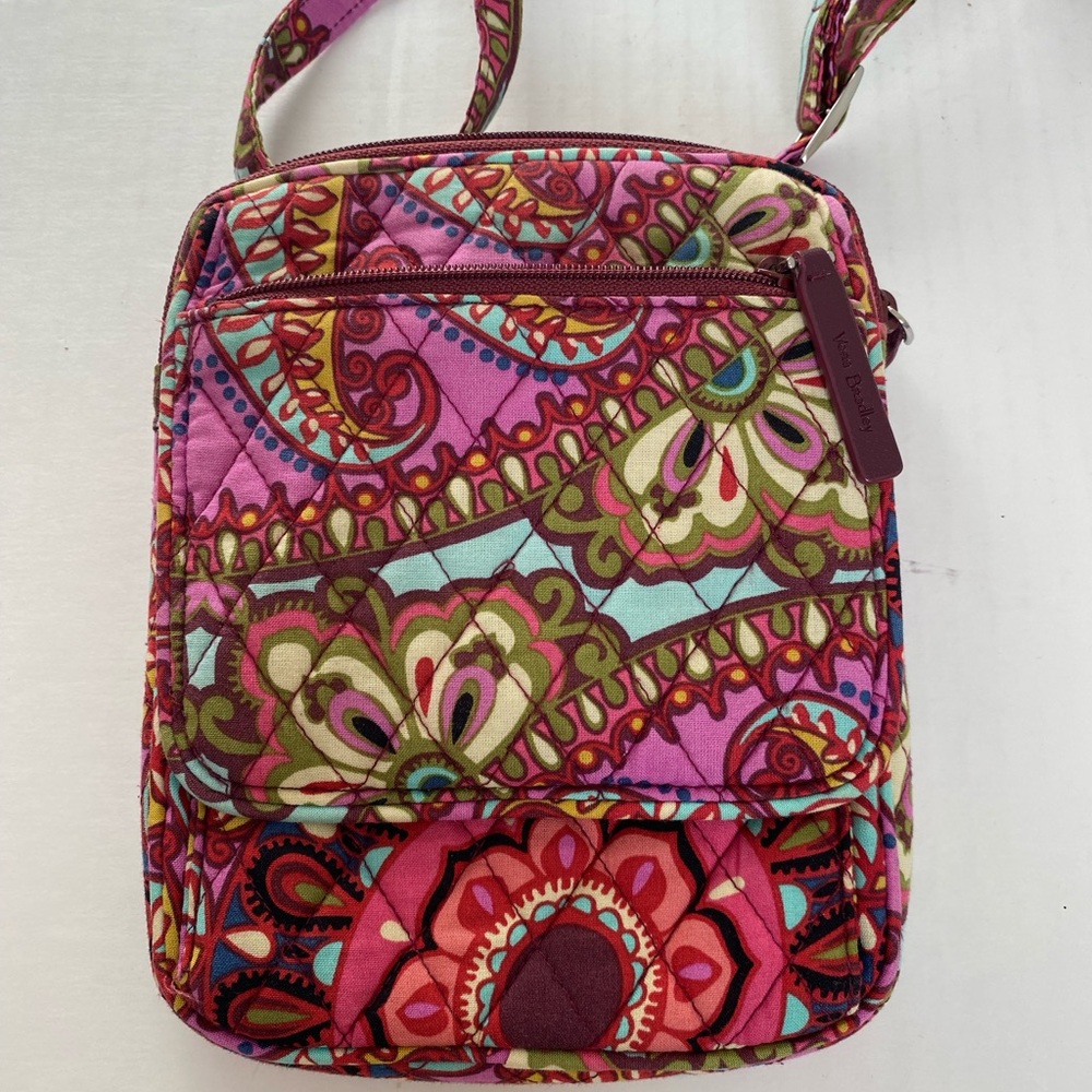 Vera Bradley Multicolor Quilted Crossbody Bag excellent condition